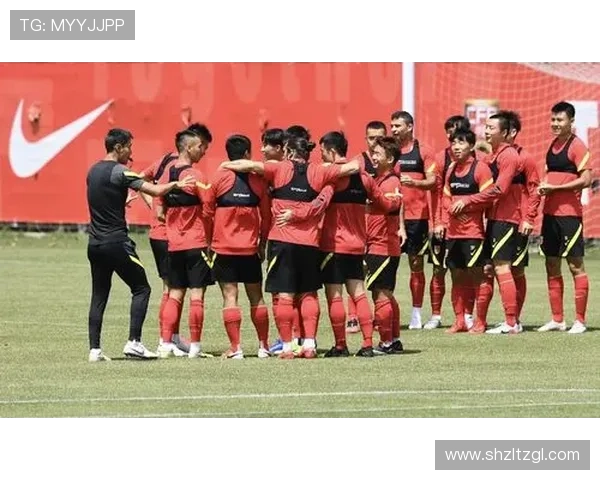 国足世预赛关键战临近主帅调整阵容力求主场全取三分重塑信心迎挑战